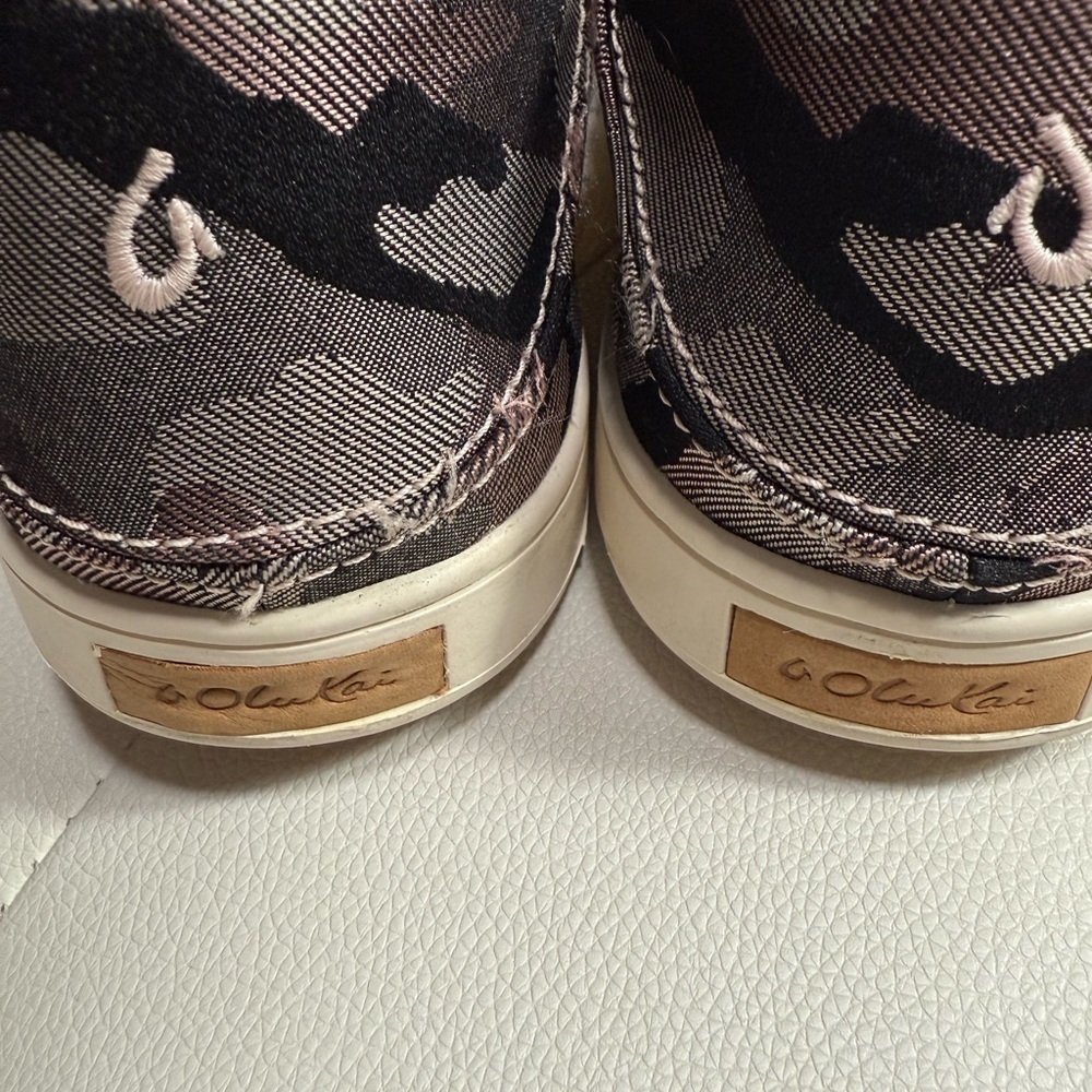 Olukai Womens Pehuea Pa’i Convertible Slip On Sneakers Size 10 Pink Camo Casual - Picture 5 of 6